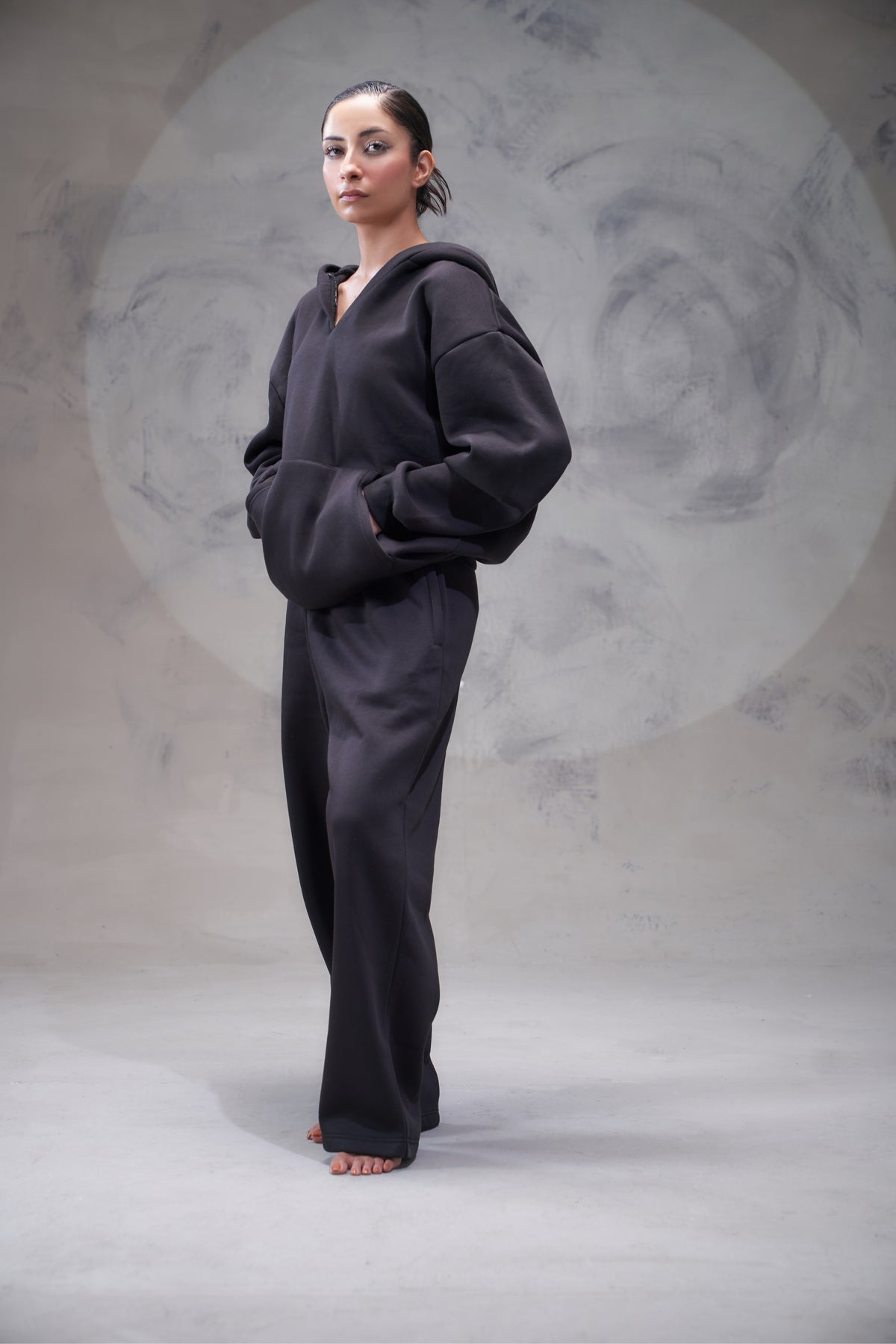 Radiance (black)