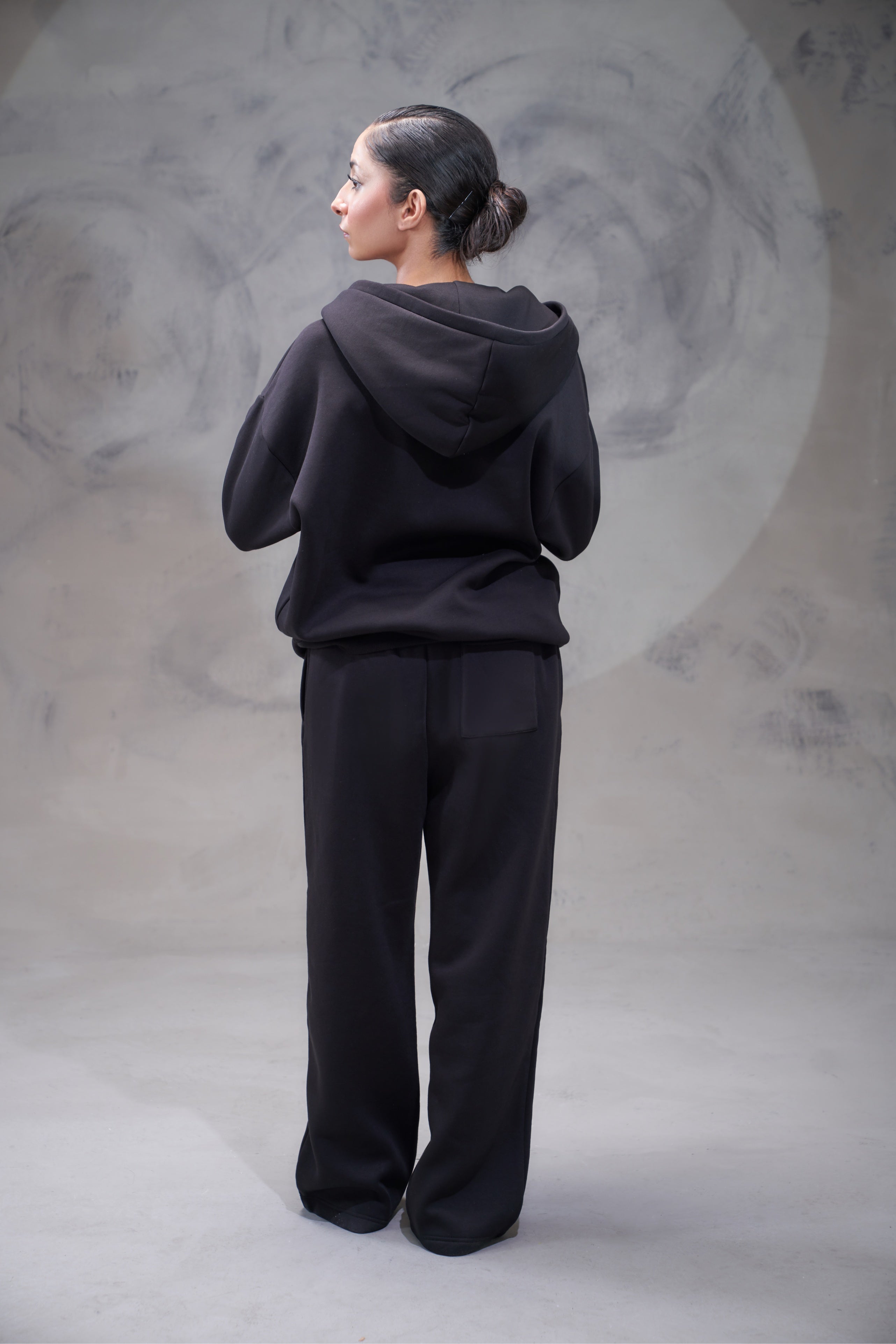 Radiance (black)