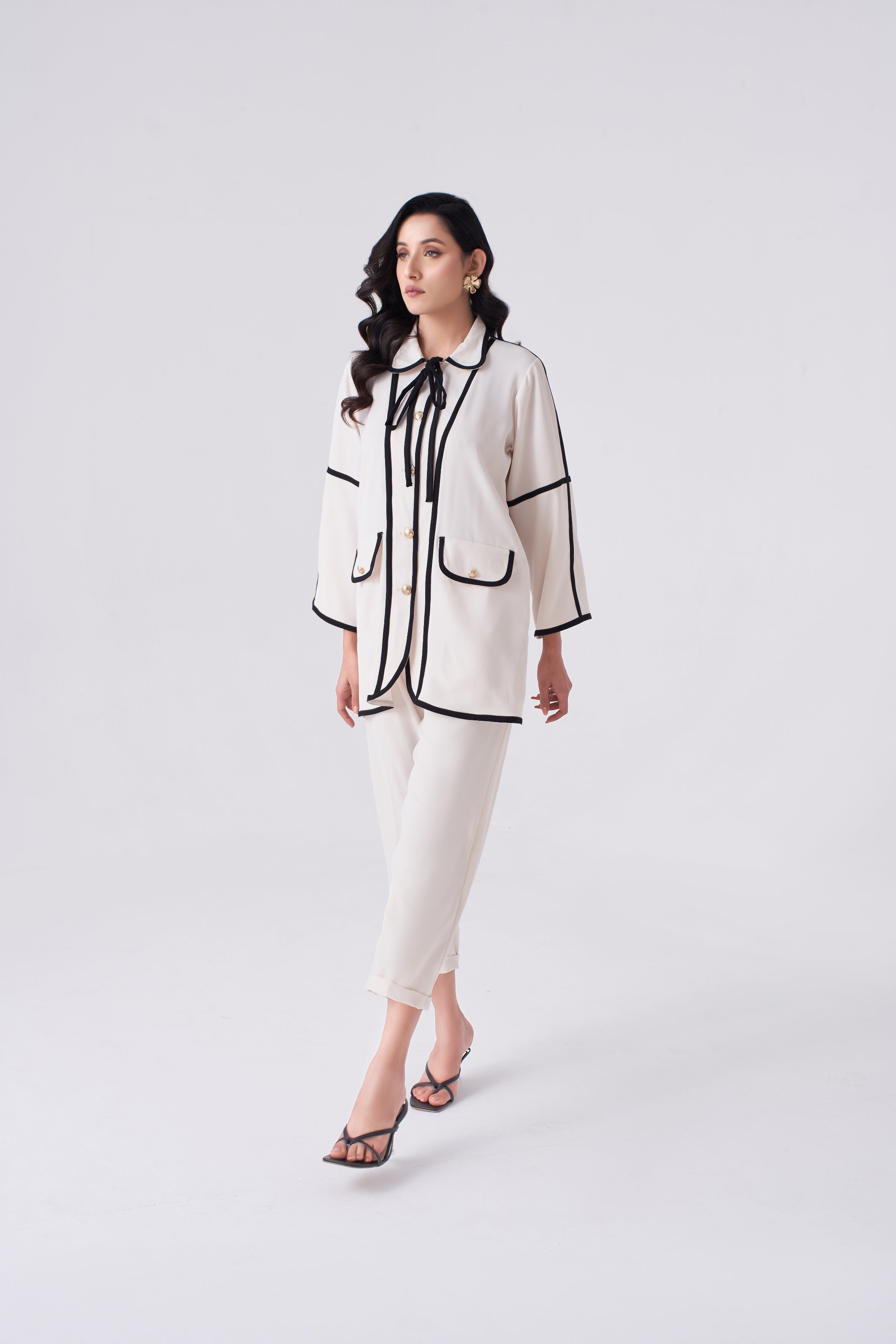 Elior White