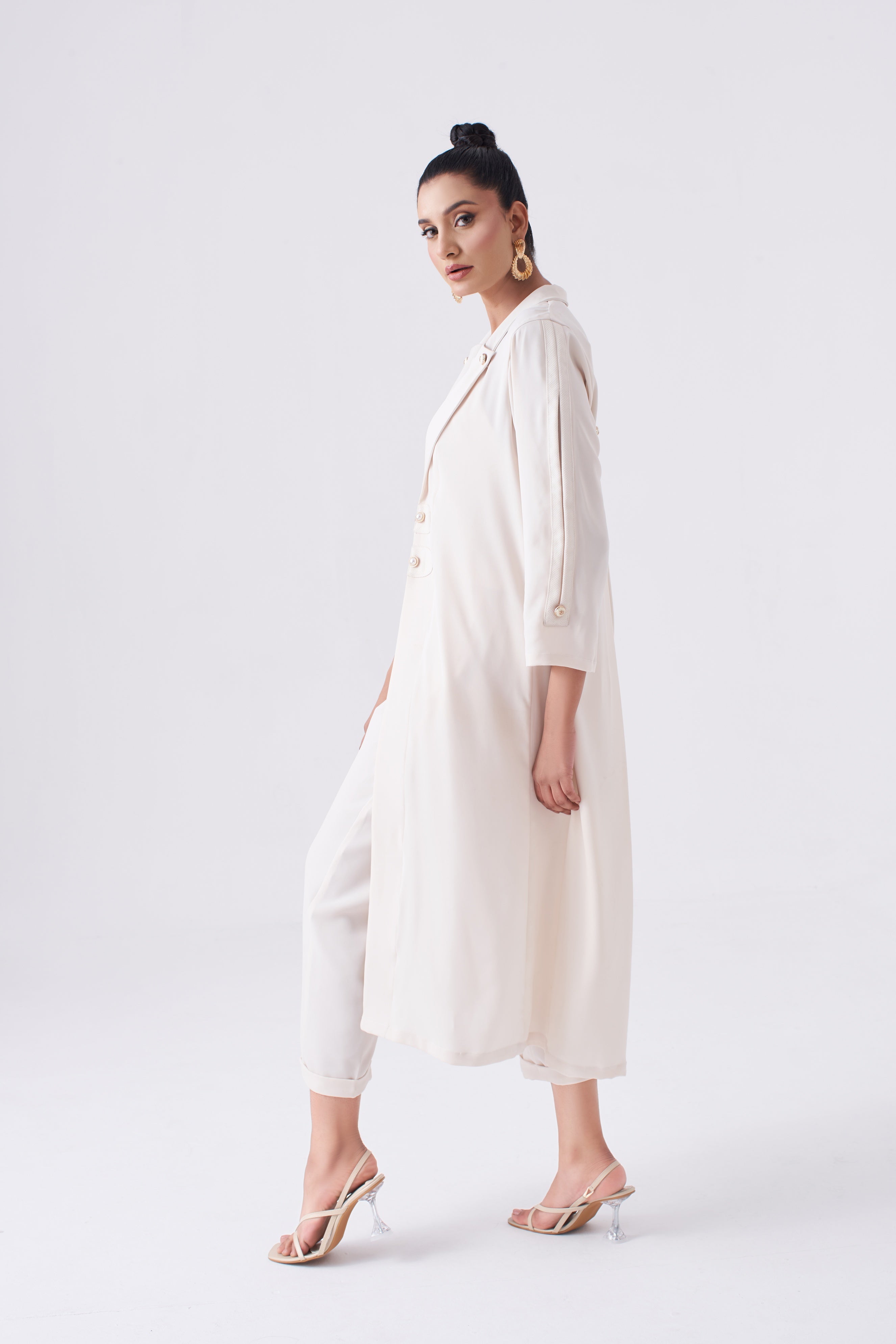 Lyra White